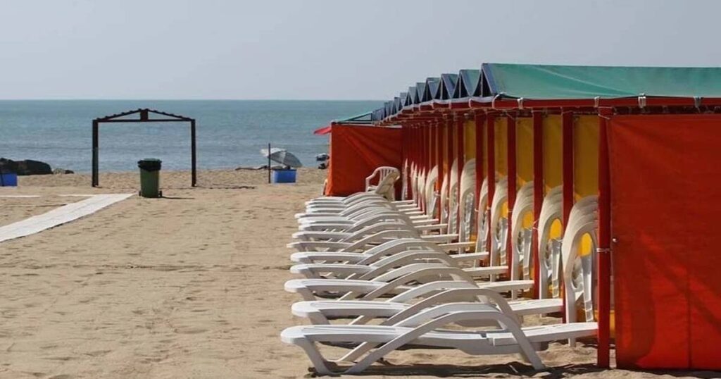 Verano en Villa Gesell: alquilar una carpa por quincena costará hasta $850.000