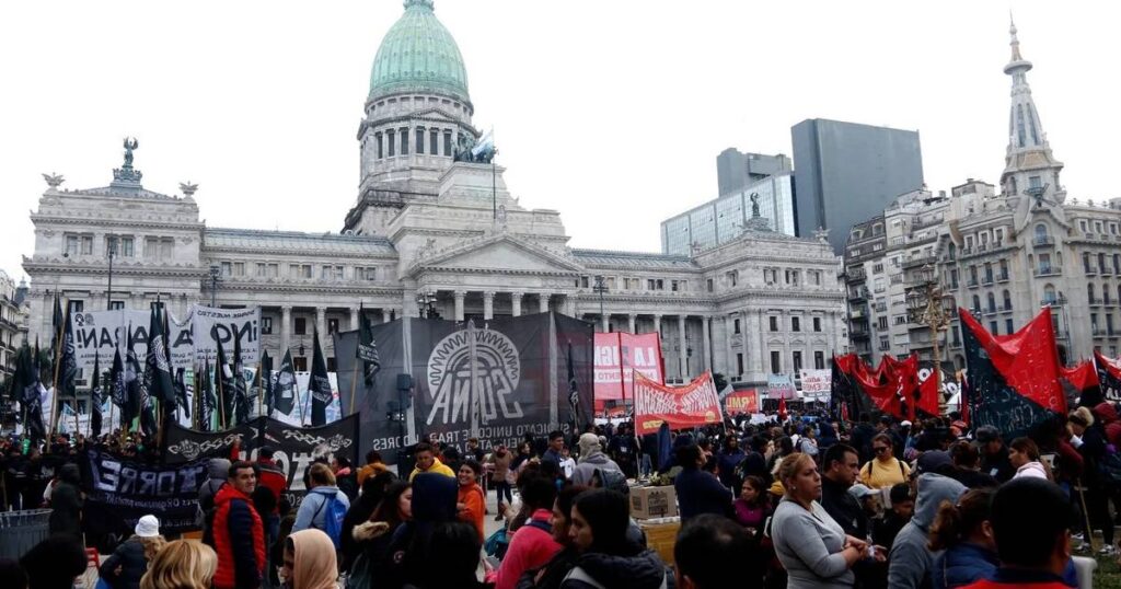 Se preparan movilizaciones masivas contra el Gobierno de Javier Milei