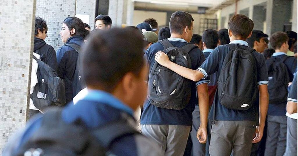 Colegios privados bonaerenses: autorizan aumentos de hasta el 3% en noviembre y diciembre, pero advierten por el…